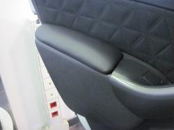 Подлокотник на дверь для Nissan Terrano 3 (2014-наст.вр.)